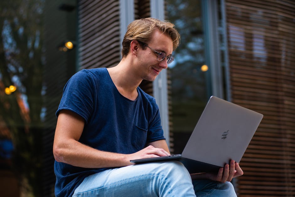 Mit Laptop ins Internet über WLAN verbinden